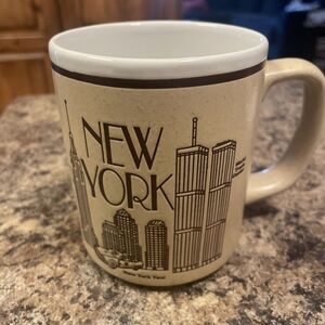 Vintage New York City Souvenir Mug Cup Skyline Twin Towers Taxi Flat Iron